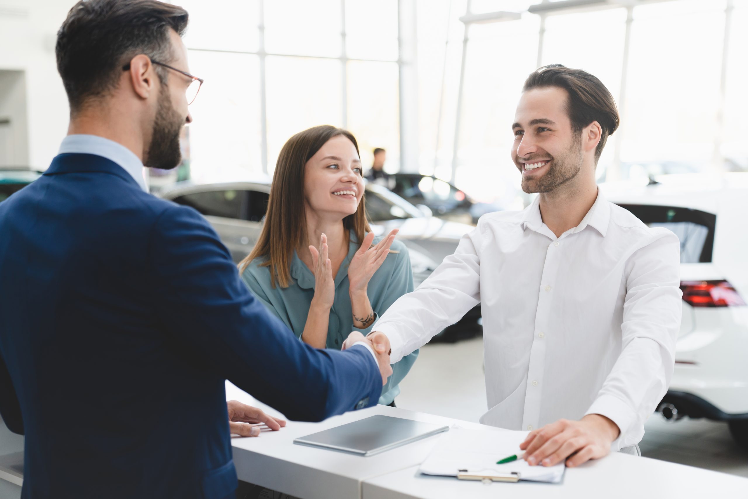 New car financing consultation at Rossi GMC