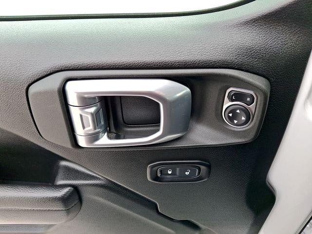 2022 Jeep Wrangler Unlimited Willys 4x4