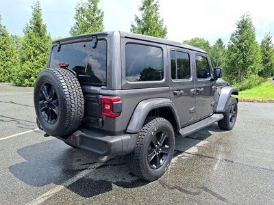 2022 Jeep Wrangler Unlimited Sahara Altitude 4x4