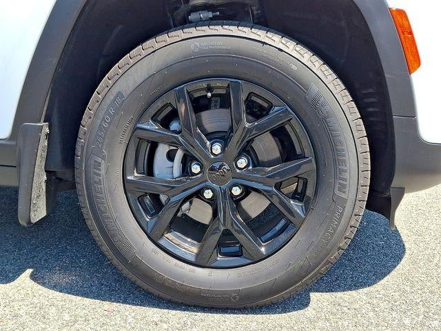 2025 Jeep Grand Cherokee Altitude X 4x4