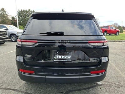 2022 Jeep Grand Cherokee Altitude 4x4