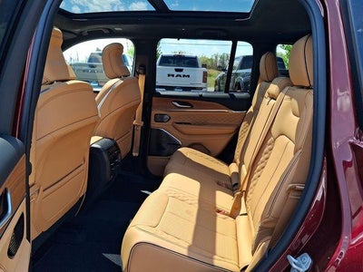 2023 Jeep Grand Cherokee Summit Reserve 4x4