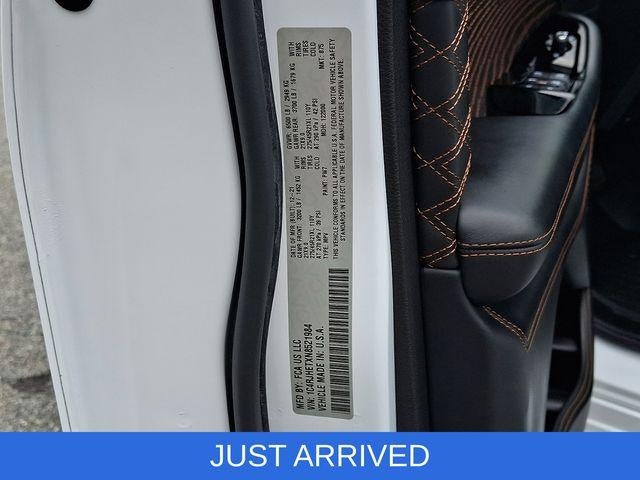 2022 Jeep Grand Cherokee Summit Reserve 4x4