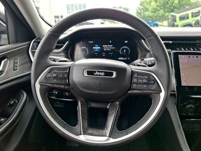 2023 Jeep Grand Cherokee L Limited 4x4