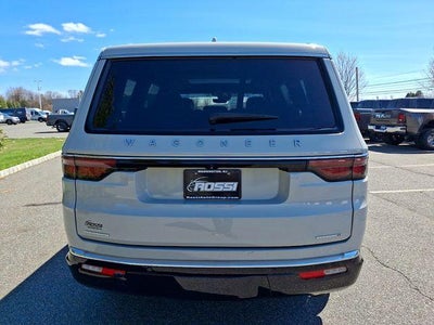 2022 Jeep Wagoneer Series III 4x4
