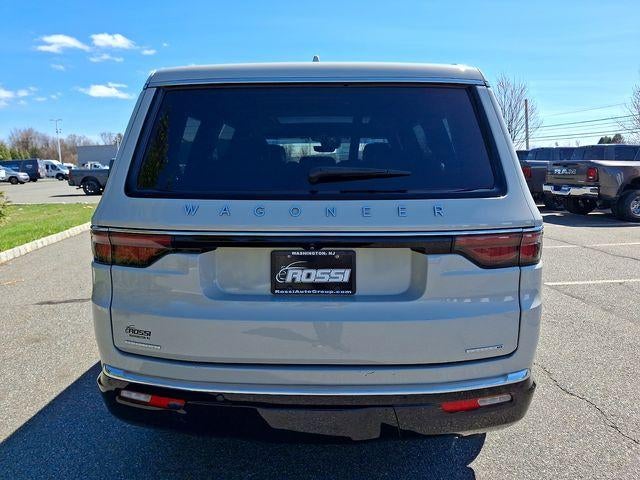 2022 Jeep Wagoneer Series III 4x4