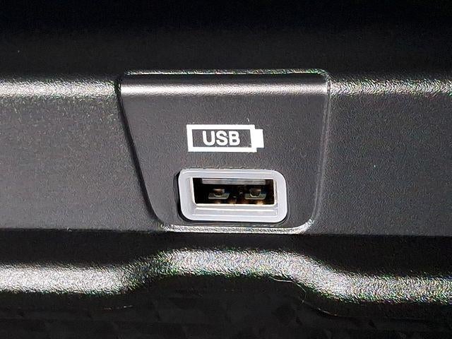 2022 RAM 1500 Big Horn 4x4 Quad Cab 6'4" Box