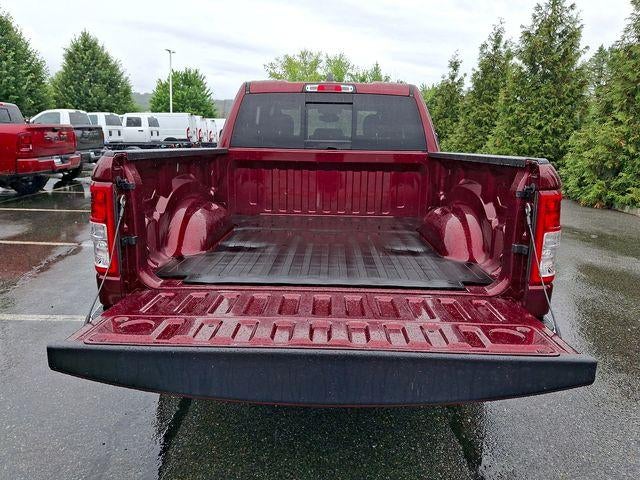 2022 RAM 1500 Big Horn 4x4 Quad Cab 6'4" Box