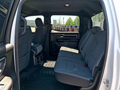 2023 RAM 1500 Big Horn 4x4 Crew Cab 5'7" Box