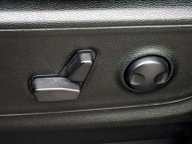 2023 RAM 1500 Big Horn 4x4 Crew Cab 5'7" Box