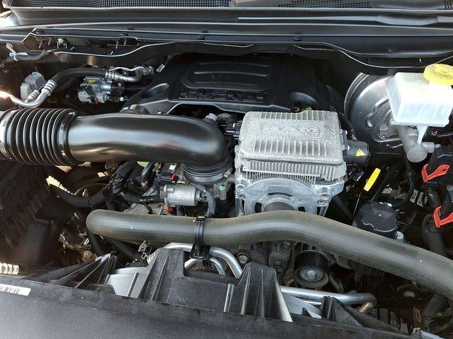 2021 RAM 1500 Big Horn 4x4 Crew Cab 5'7" Box