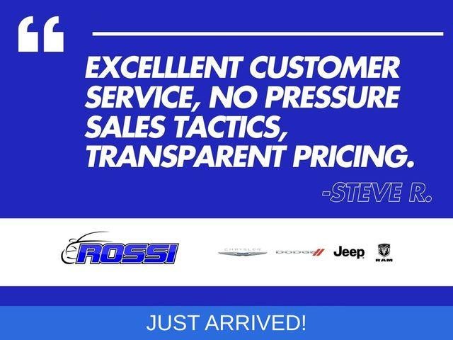 2026 RAM 1500 Warlock 4x4 Crew Cab 5'7" Box