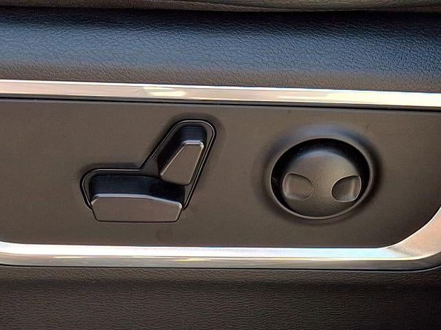 2026 RAM 1500 Laramie 4x4 Crew Cab 5'7" Box