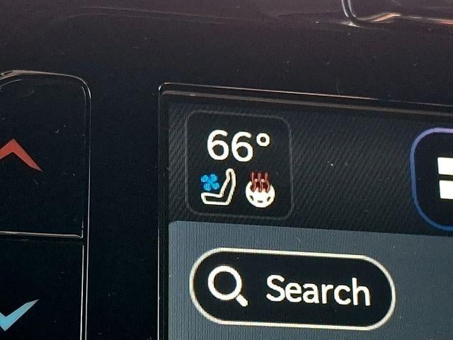 2023 RAM 1500 Laramie 4x4 Crew Cab 5'7" Box