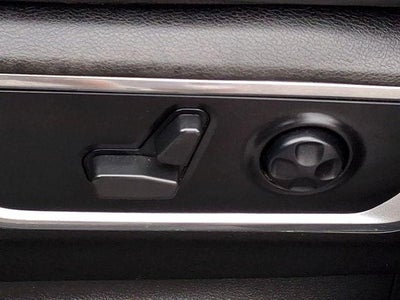 2021 RAM 1500 Laramie 4x4 Crew Cab 5'7" Box