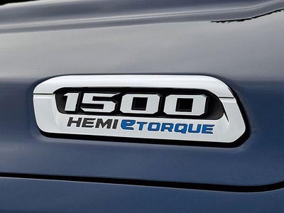 2021 RAM 1500 Laramie 4x4 Crew Cab 5'7" Box