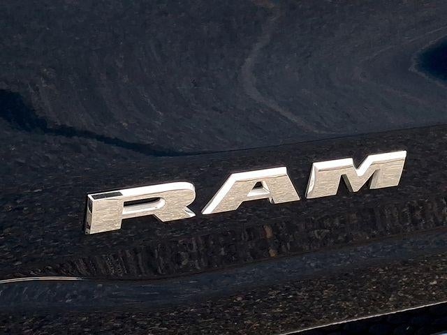 2021 RAM 1500 Laramie 4x4 Crew Cab 5'7" Box