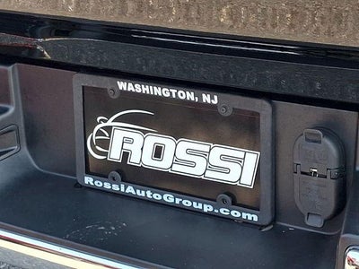 2023 RAM 1500 Laramie 4x4 Crew Cab 5'7" Box