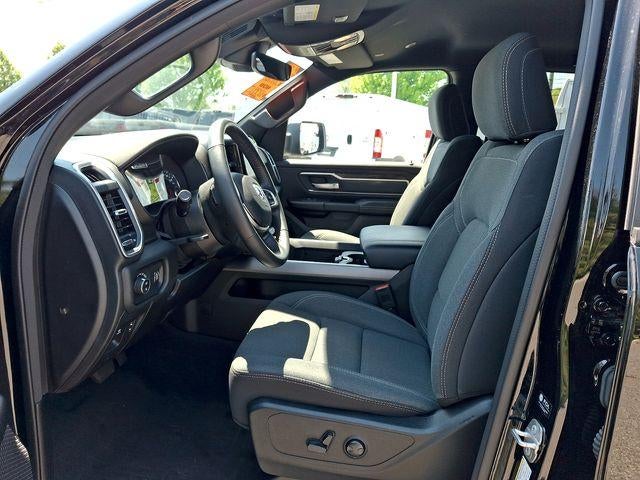 2023 RAM 1500 Big Horn 4x4 Crew Cab 6'4" Box