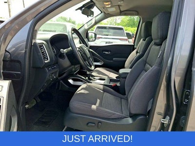 2022 Nissan Frontier Crew Cab 4x4 SV Auto Long Bed