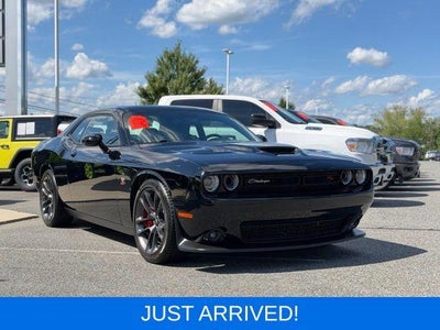 2022 Dodge Challenger R/T Scat Pack RWD