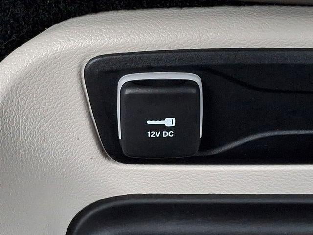 2023 Chrysler Pacifica Hybrid Touring L FWD