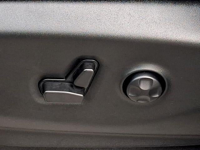 2023 Chrysler Pacifica Hybrid Touring L FWD