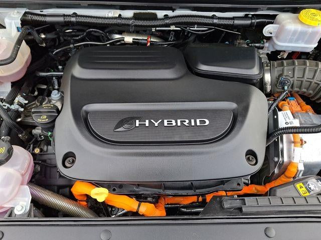 2023 Chrysler Pacifica Hybrid Touring L FWD