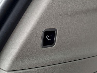 2023 Chrysler Pacifica Hybrid Touring L FWD