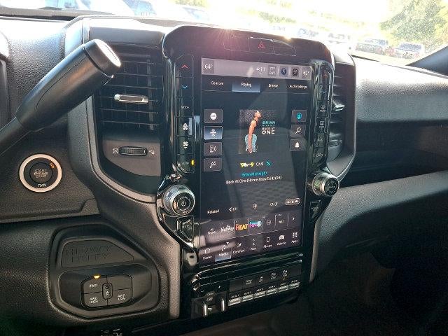 2026 RAM 3500 Tradesman 4x4 Crew Cab 8' Box