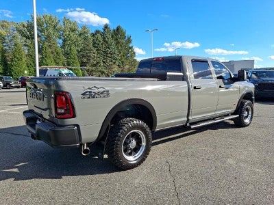 2026 RAM 3500 Tradesman 4x4 Crew Cab 8' Box