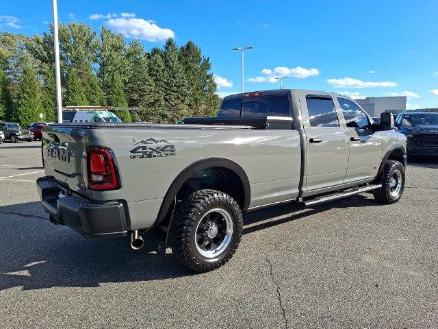 2026 RAM 3500 Tradesman 4x4 Crew Cab 8' Box