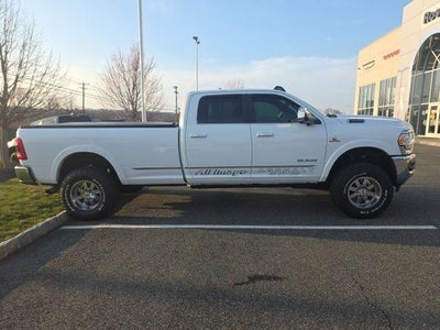 2021 RAM 3500 Limited 4x4 Crew Cab 8' Box
