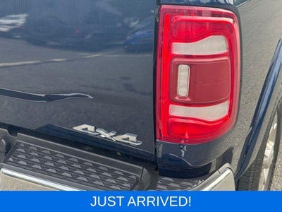 2019 RAM 2500 Laramie 4x4 Crew Cab 6'4" Box