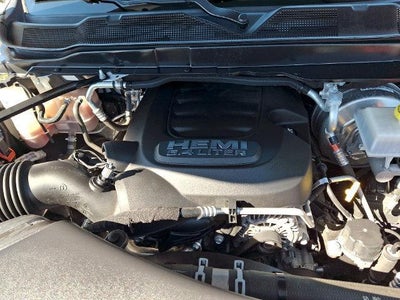 2021 RAM 3500 Tradesman 4x4 Crew Cab 8' Box
