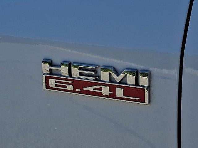 2021 RAM 3500 Tradesman 4x4 Crew Cab 8' Box