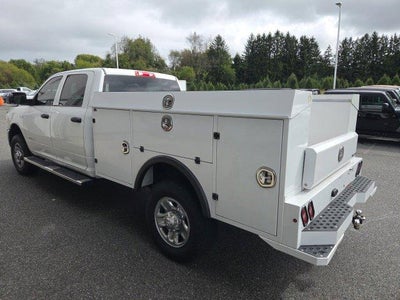 2021 RAM 3500 Tradesman 4x4 Crew Cab 8' Box