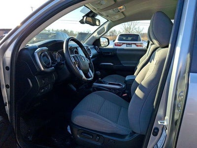 2023 Toyota Tacoma 4WD 4WD SR5 Double Cab 5' Bed V6 AT (GS)