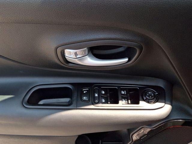2023 Jeep Renegade Altitude 4x4