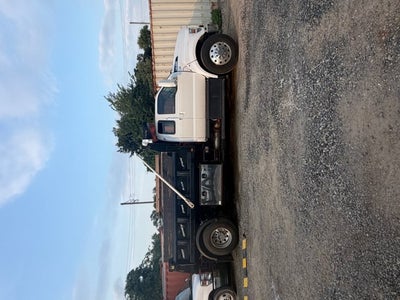 2019 Ford Super Duty F-750 Straight NA