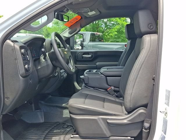2025 Chevrolet Silverado 3500 HD WT