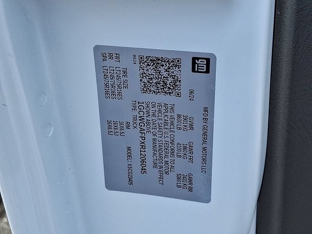2024 Chevrolet Express Cargo 2500 WT