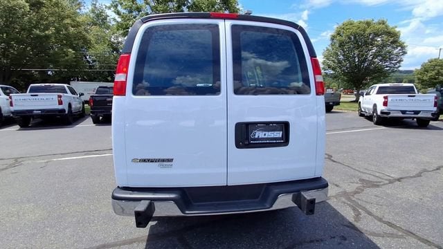 2024 Chevrolet Express Cargo 2500 WT