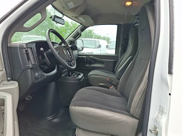 2024 Chevrolet Express Cargo 2500 WT