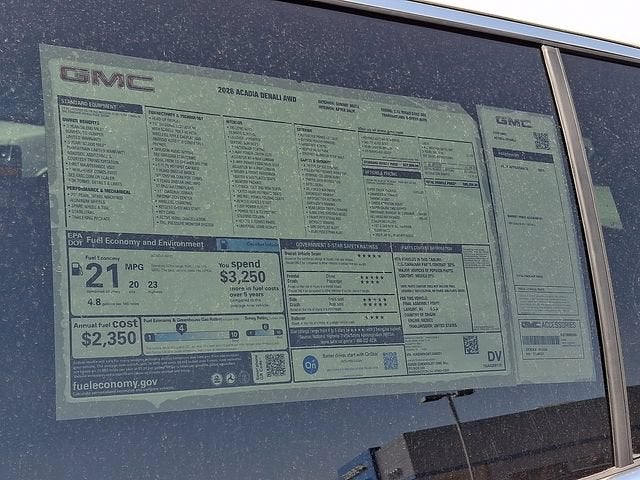 2026 GMC Acadia Denali - Photo 15