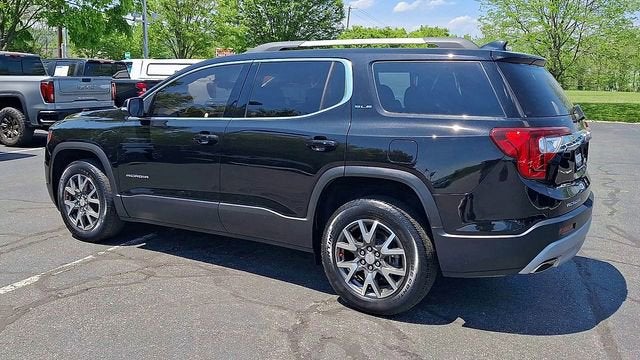 2023 GMC Acadia SLE