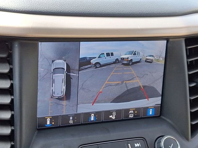 2022 GMC Acadia Denali