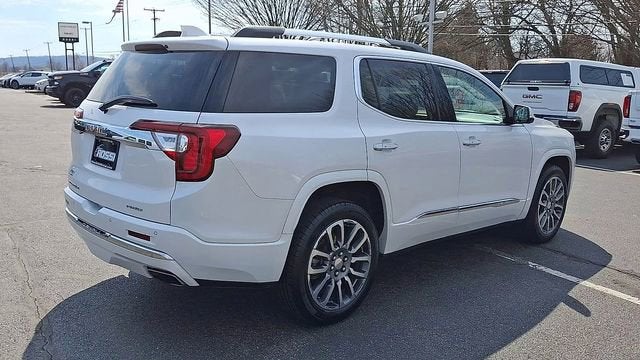 2022 GMC Acadia Denali