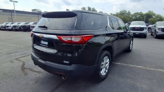 2021 Chevrolet Traverse LS