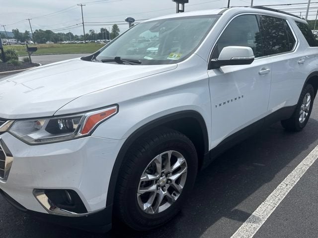 2021 Chevrolet Traverse LT Cloth
